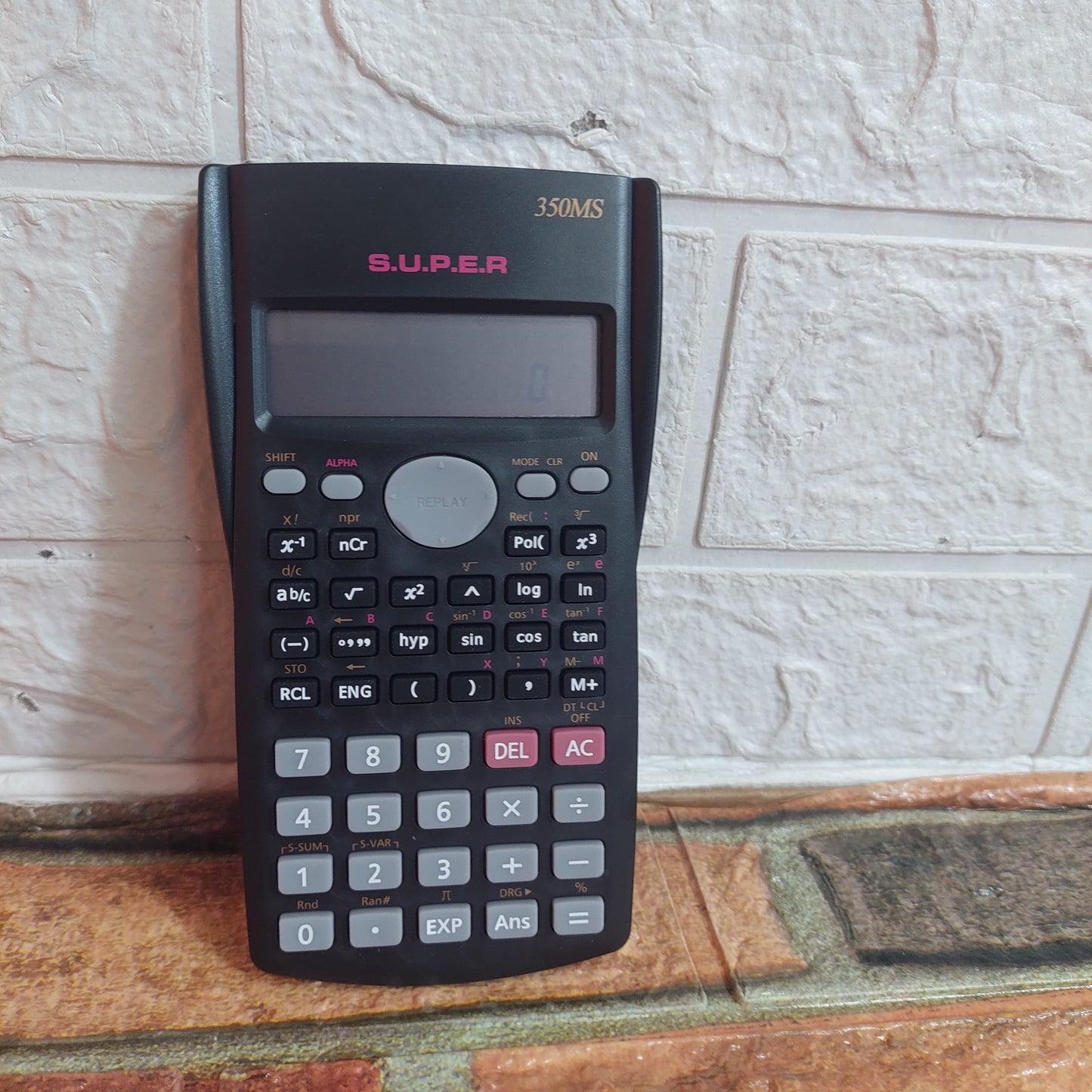 Calculadora científica 240 funciones Cod:6049 driver:03