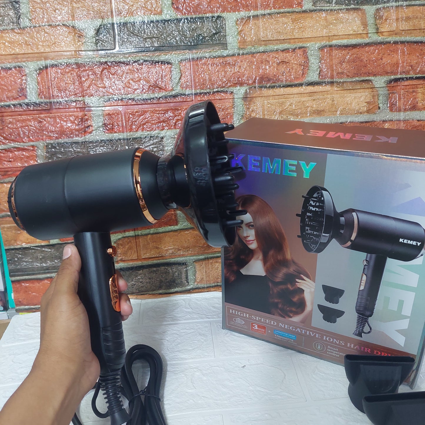 Secadora  de cabello  Cod:5005 Driver :01