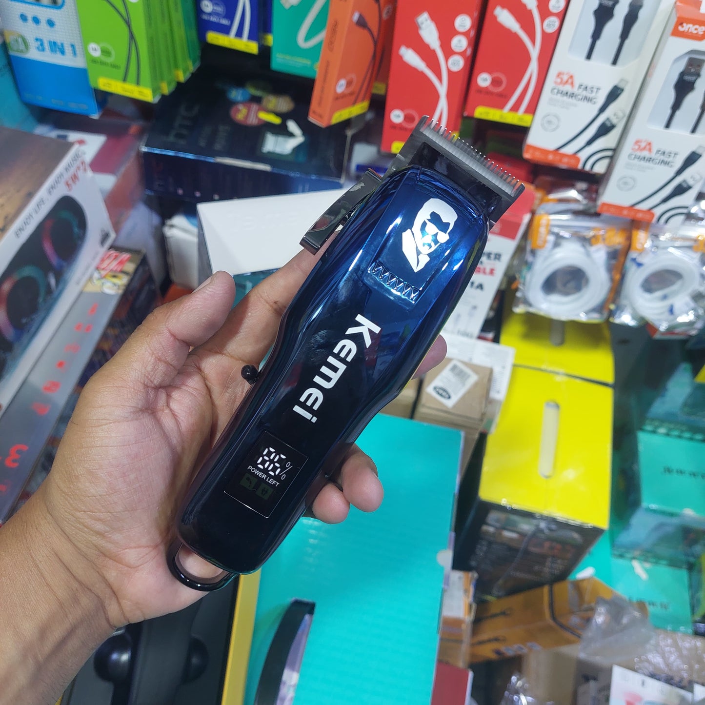 Maquina inalambrica para cortar cabello Cod:1171 driver :02