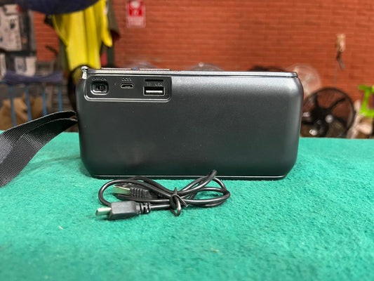 Radio recargable y con panel y usb y memoria Cod:1371 driver :03