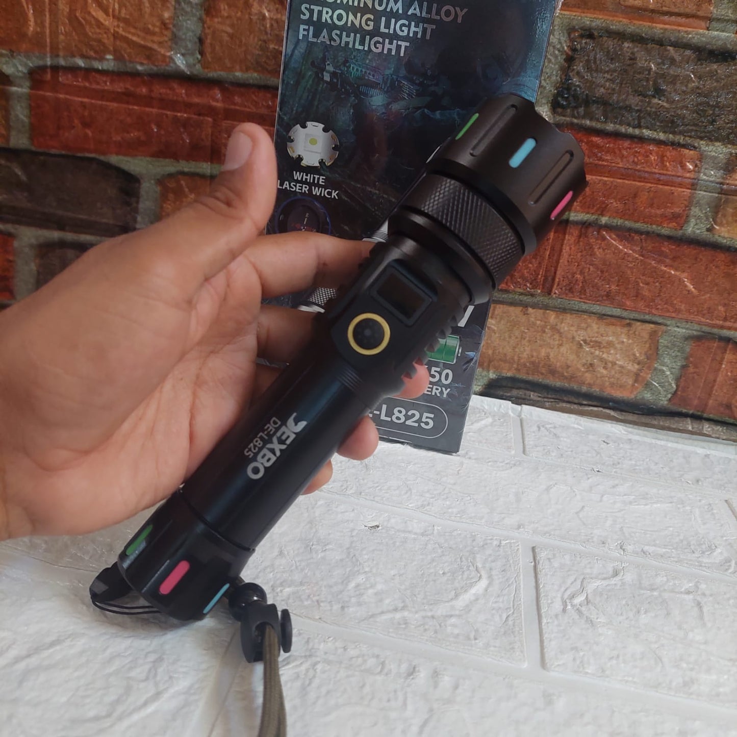 linterna recargable largo alcance  60W Cod:5004 Driver 03