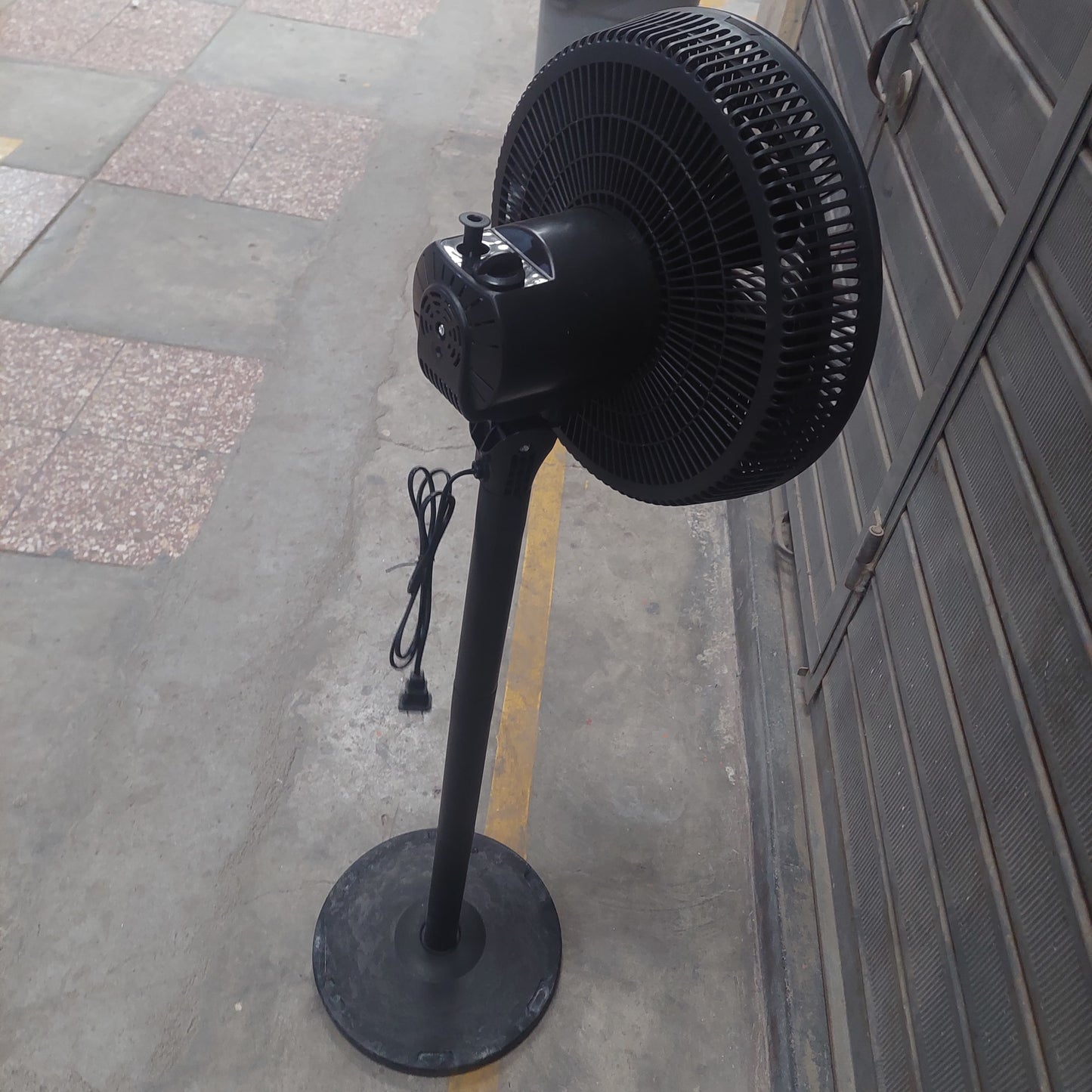 Ventilador pedestal 120W Cod:6010 driver :01