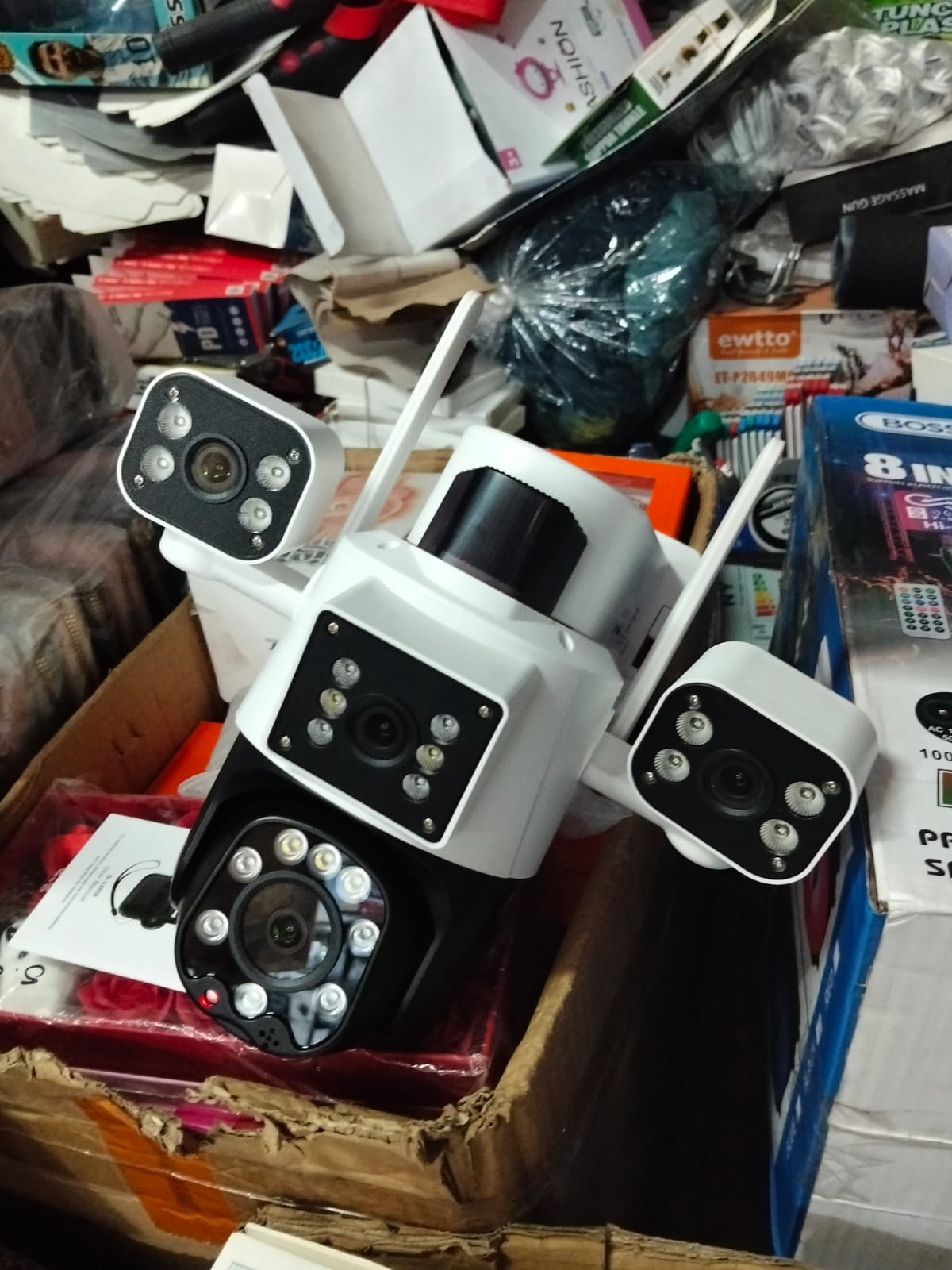 Camara de seguridad 4 lentes full HD Cod:1404 driver:01