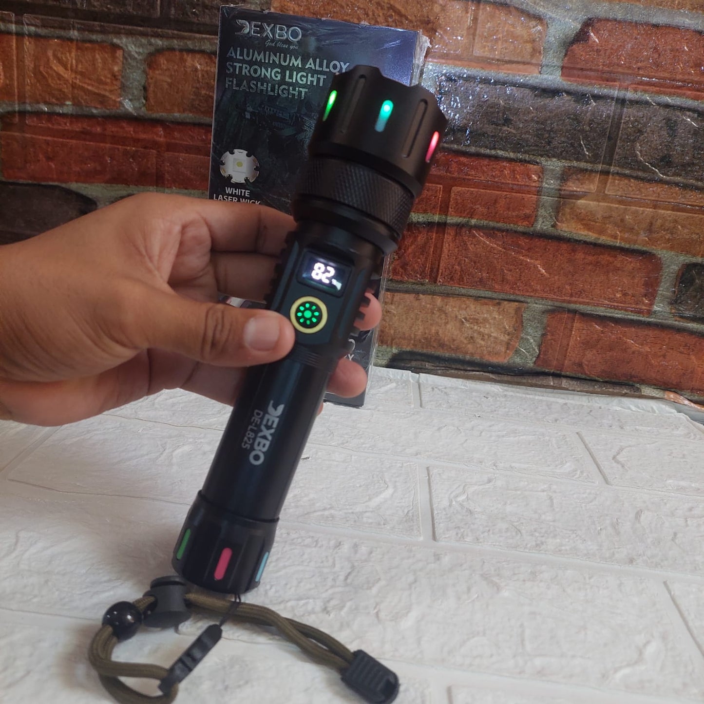 linterna recargable largo alcance  60W Cod:5004 Driver 03