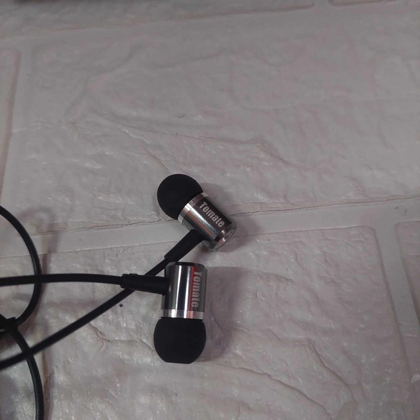 Audifonos de cable Cod:5096 driver:01