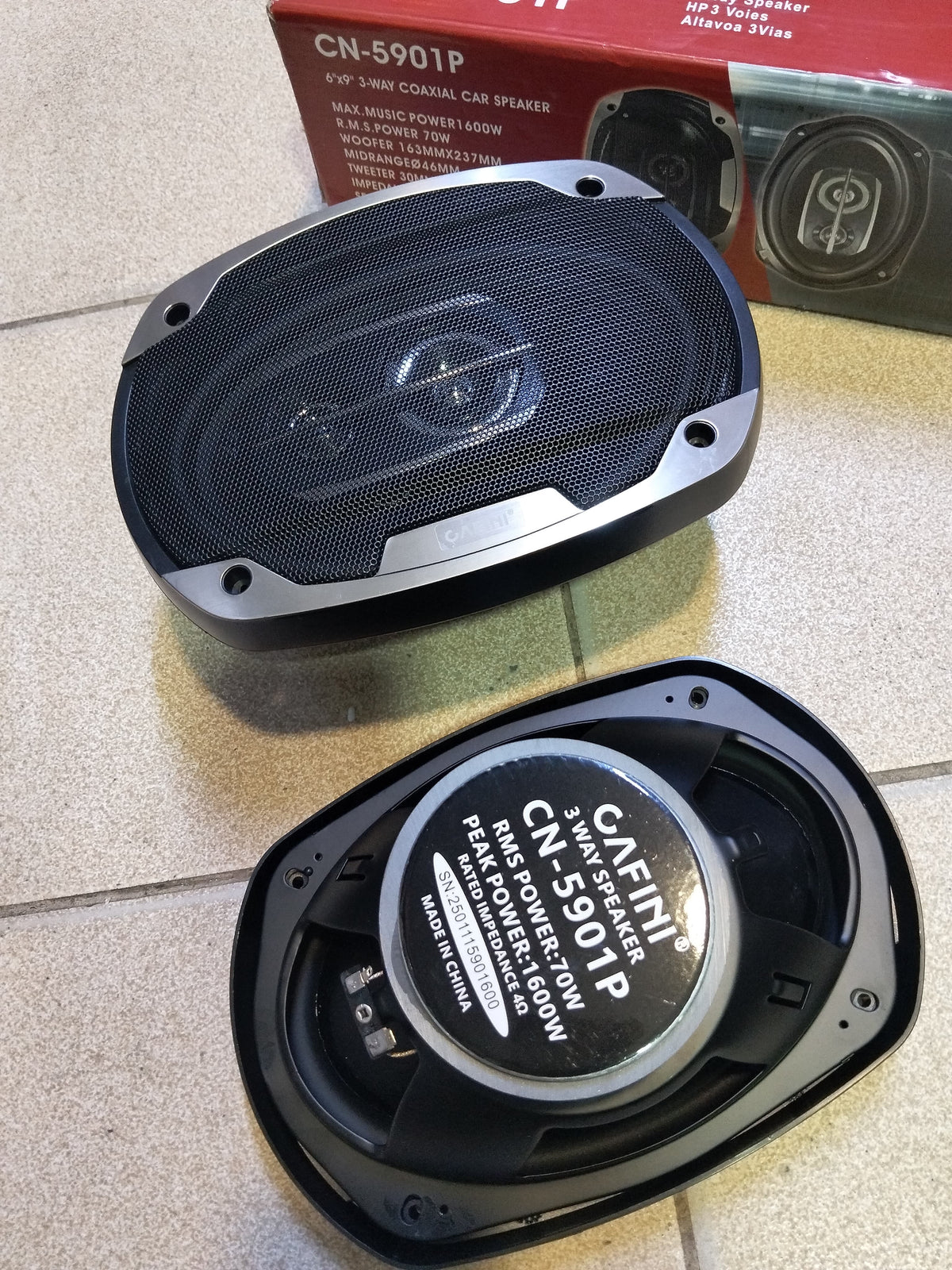Parlante para carro /moto 16000W Cod:3015 driver :02