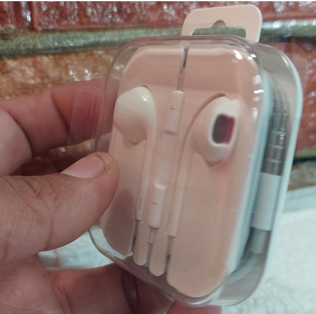 Audifonos de cable plus Cod:6061 driver :01