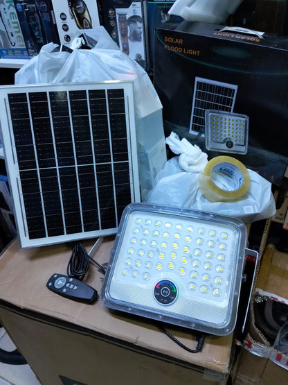 Reflector led  con panel solar 300W cod:1253 driver :02