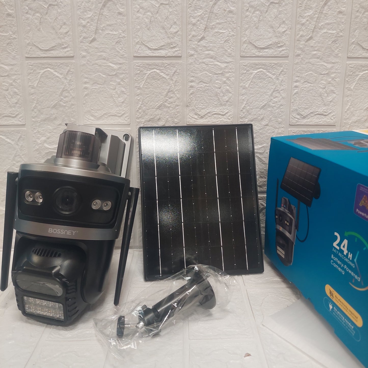 Camara de Seguridad WiFi con Panel Solar Doble Lente Cod:1144 driver:01