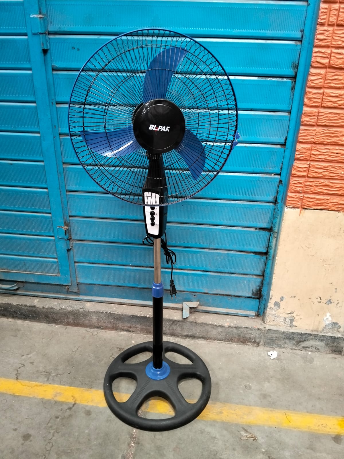 Ventilador pedestal 60W cod:1257 driver:03