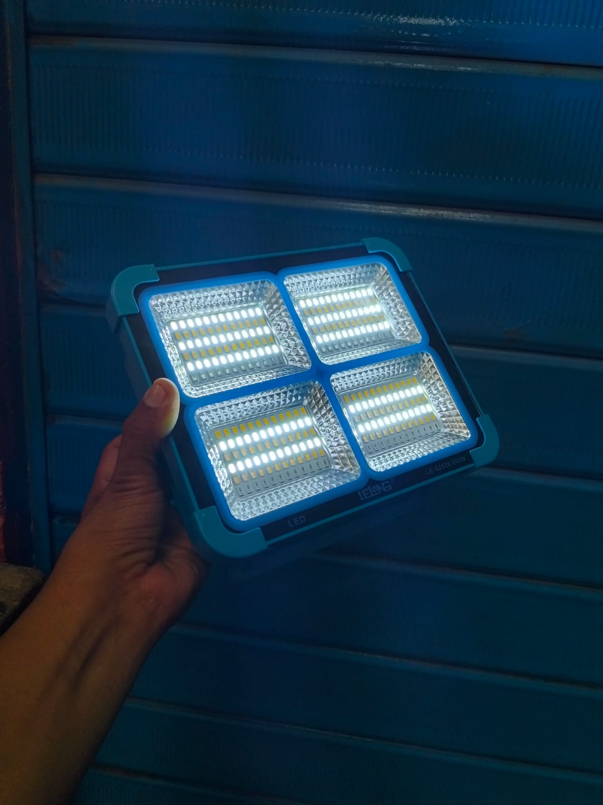 Reflector 600W solar  portable Cod:1361 driver :01