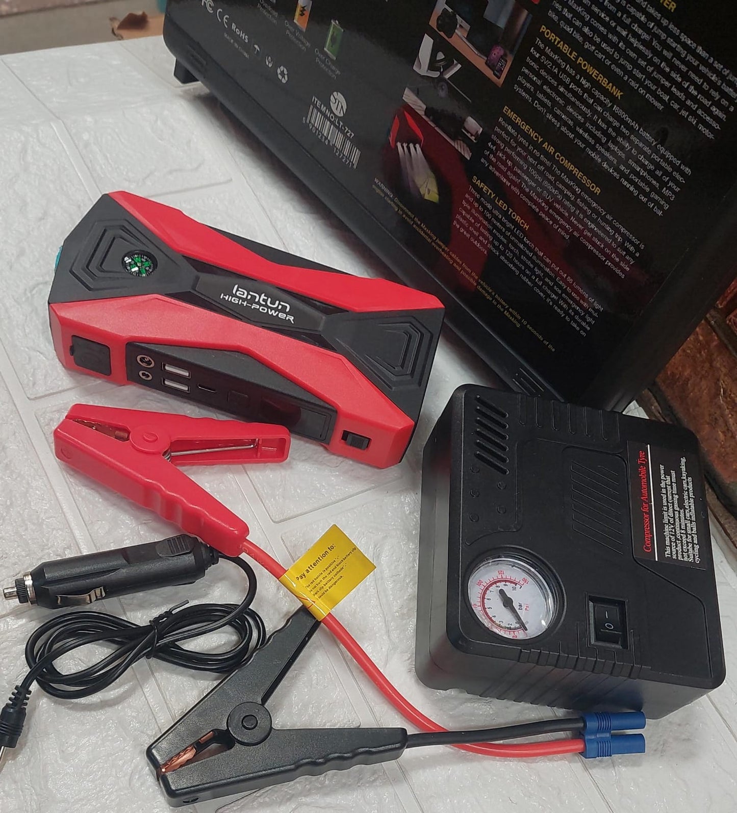 Arrancador De Bateria De Vehiculo + Inflador 2 En 1 Rojo Cod: 4401 Driver :01