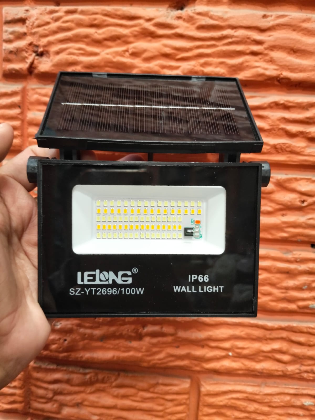 Reflector con panel solar cod-1569 driver :01