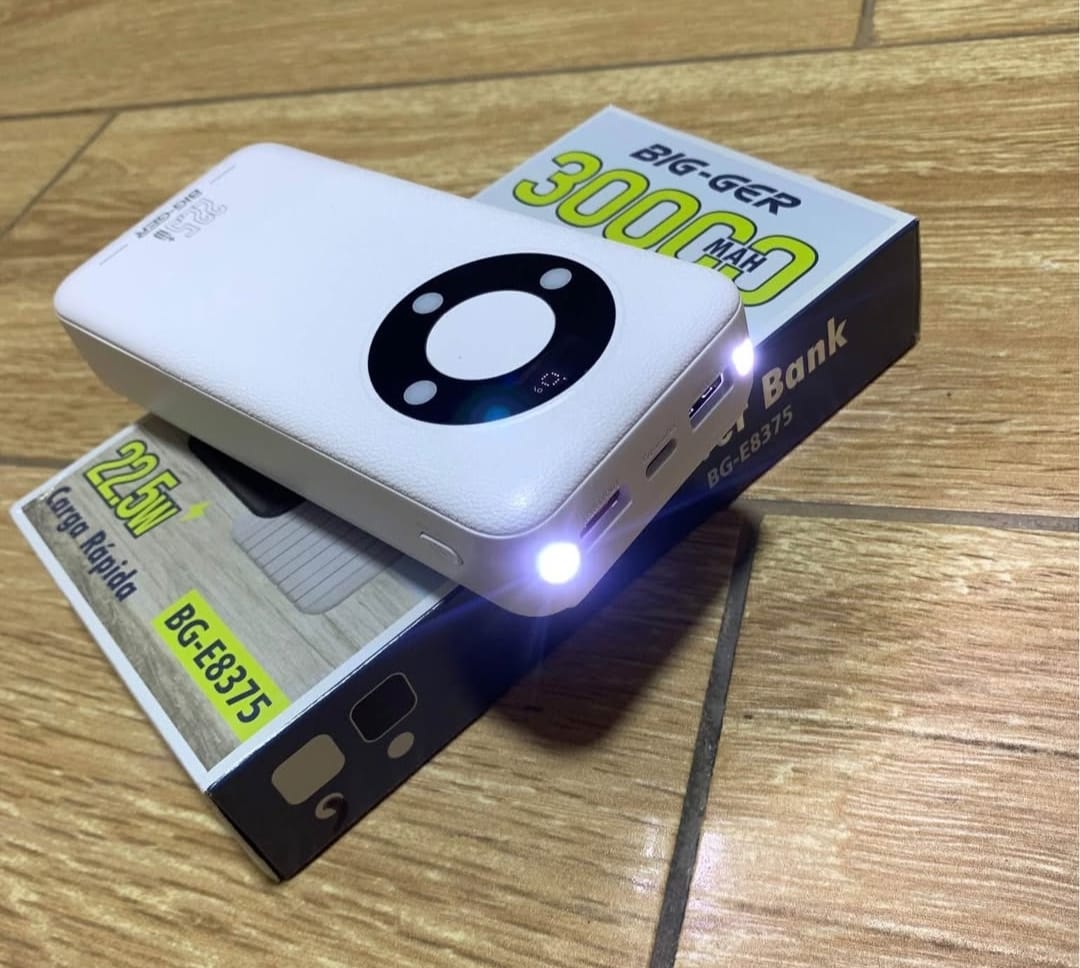 Bateria portatil 30000mah COD:3168 COD:01