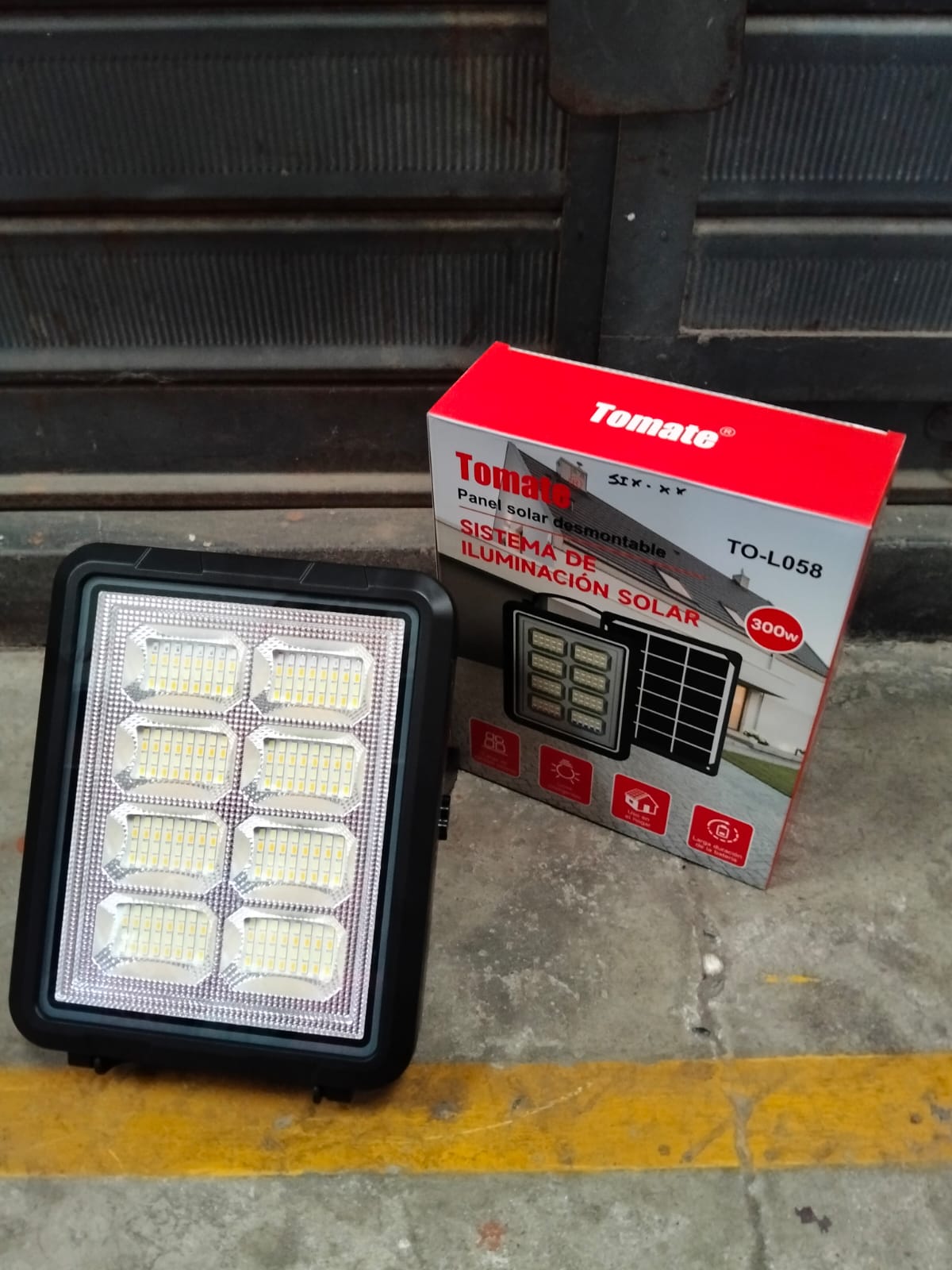 reflector solar portatil 300W Cod:1406 driver:01