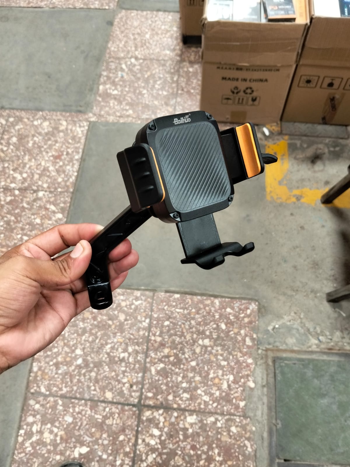 Soporte de celular antivibracioon para espejo cod:1608 driver:01