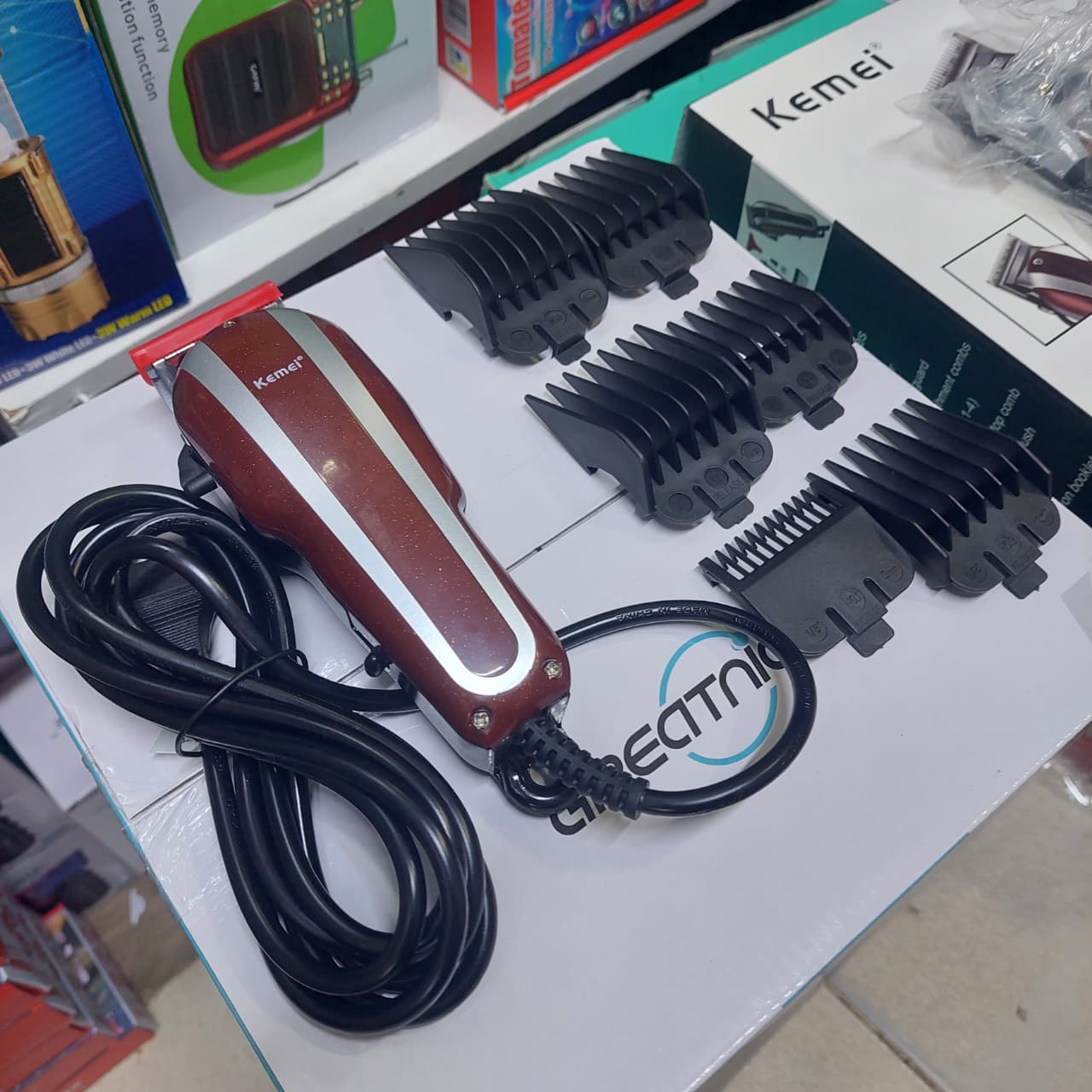 Maquina de cortar cabello electrica Kemei  Cod:3355 Driver :02