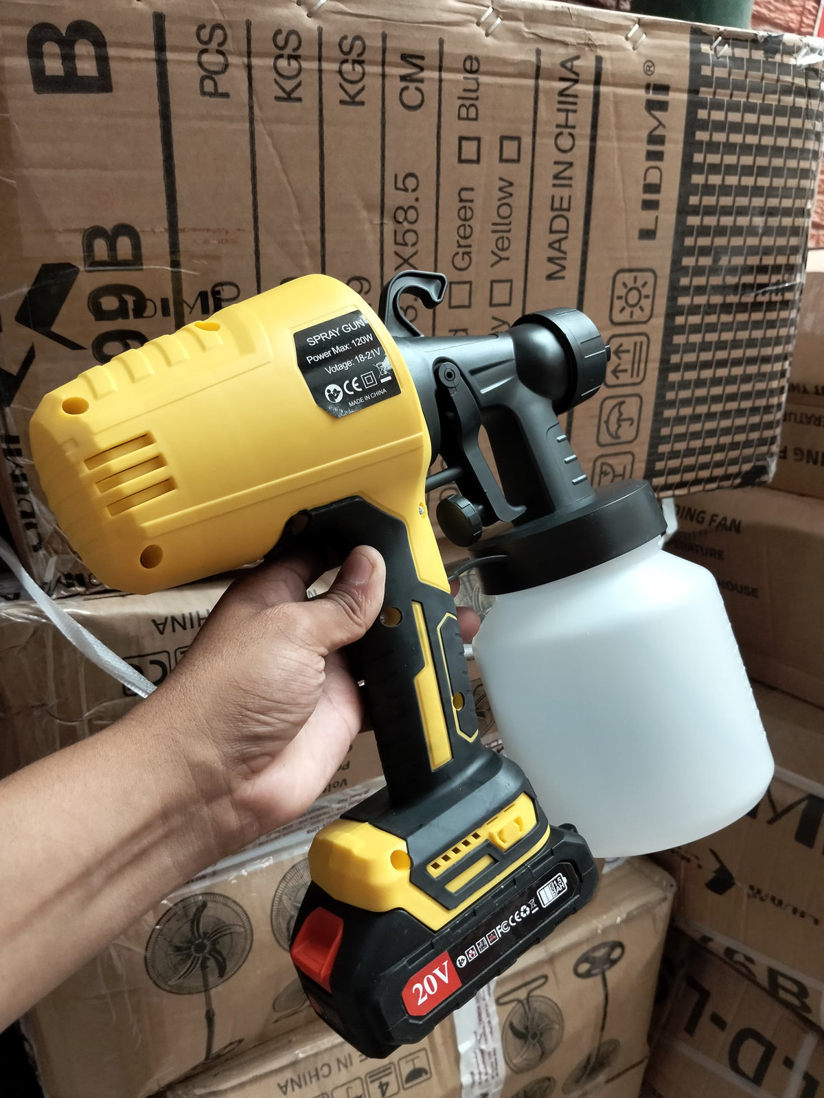 pulverizador para pintar 2 baterías Cod:3076 driver:01