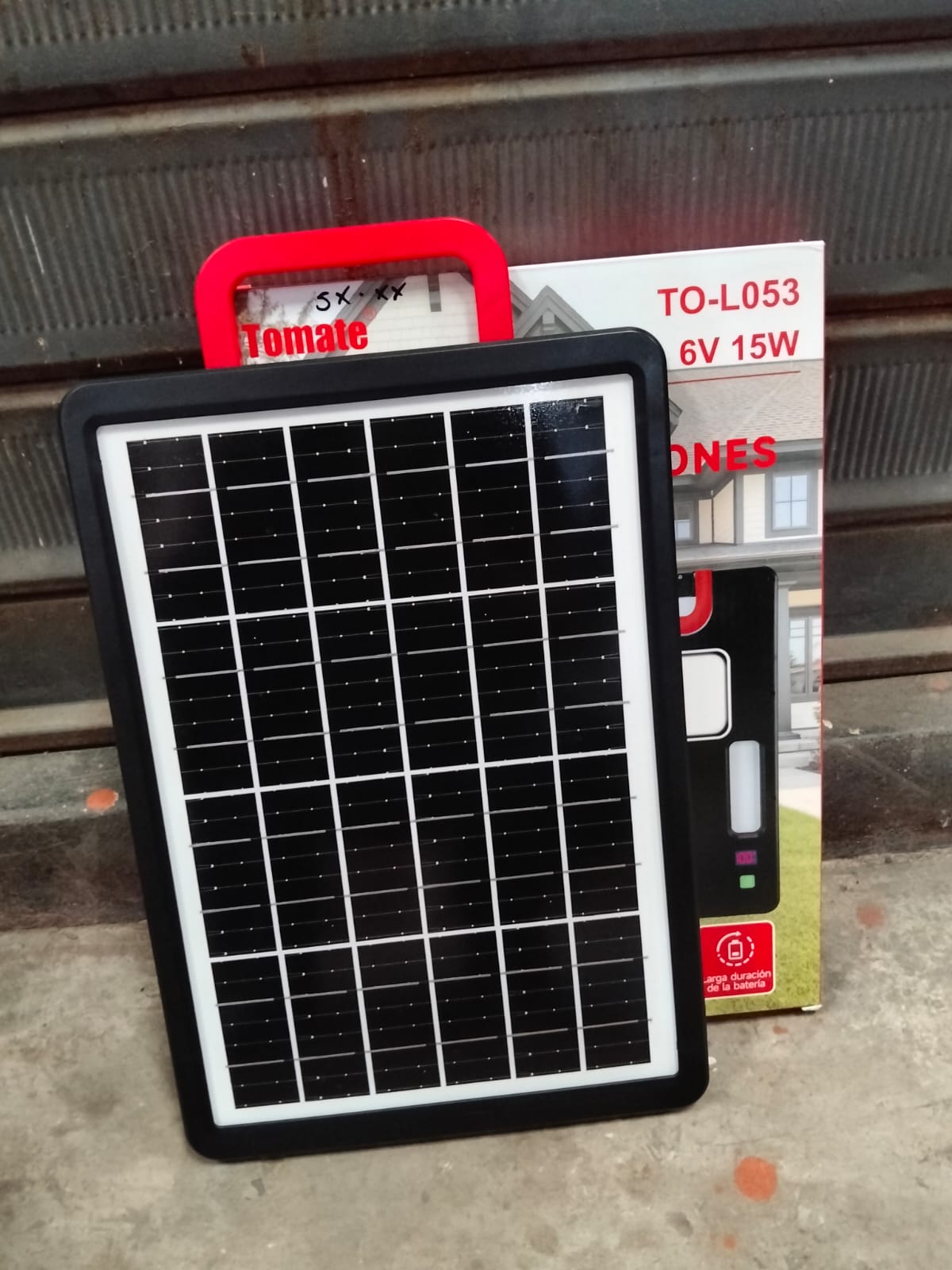 Reflector solar 15W con batería  para cargar celulares Cod:1407 driver:01