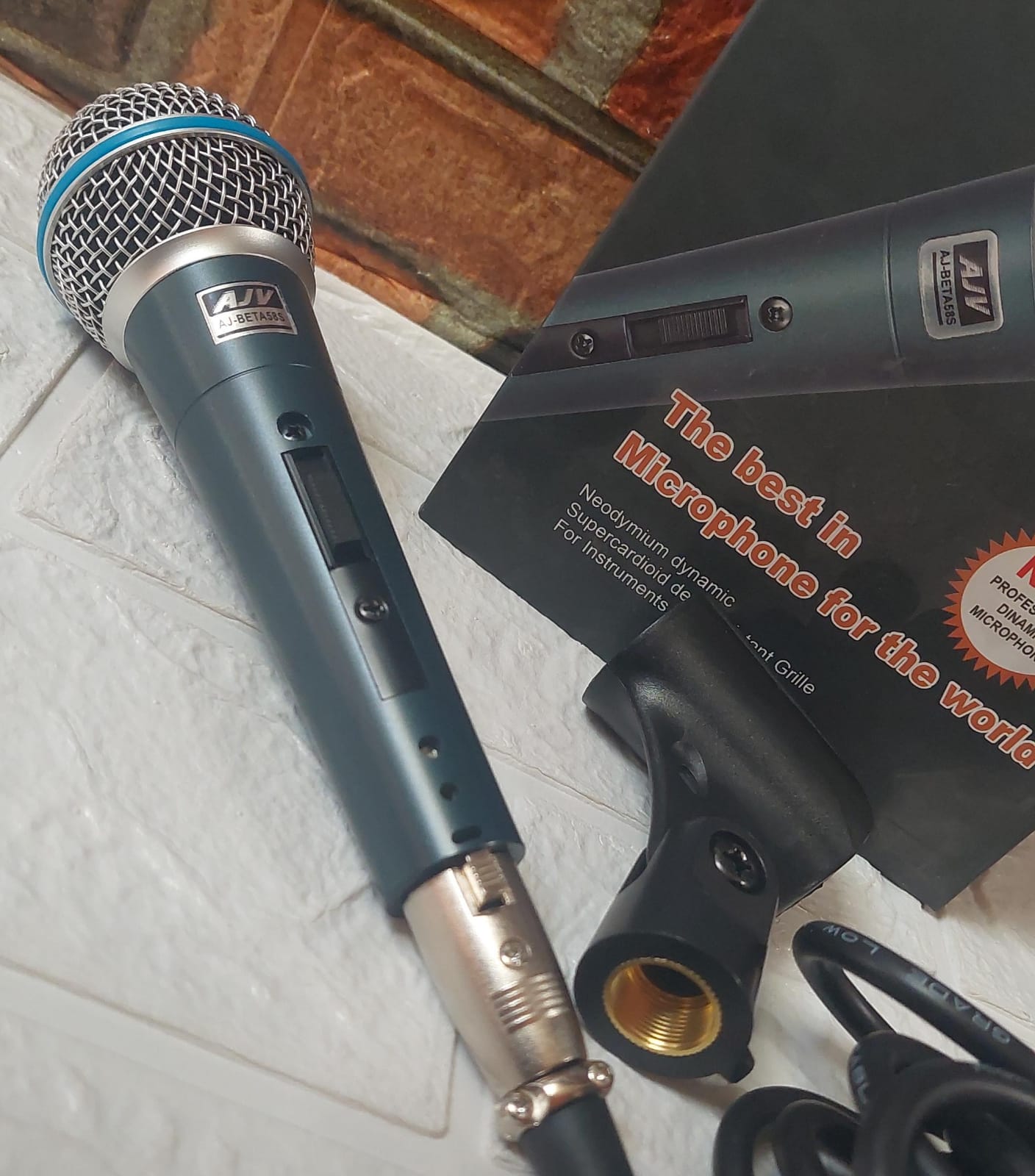 Microfono  de cable Cod:4415 Driver :03