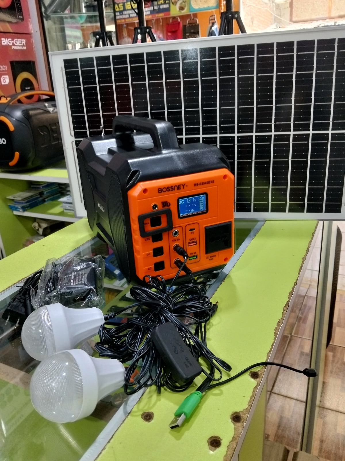 kit solar con panel solar 300W Cod:3084 driver:05