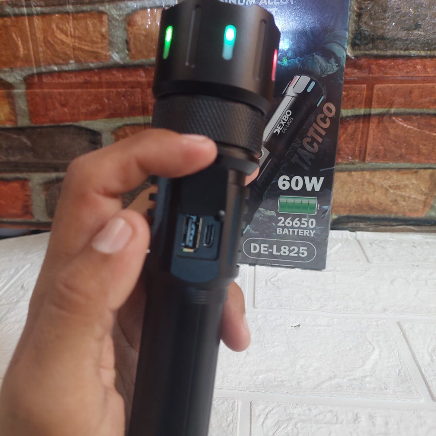 linterna recargable largo alcance  60W Cod:5004 Driver 03