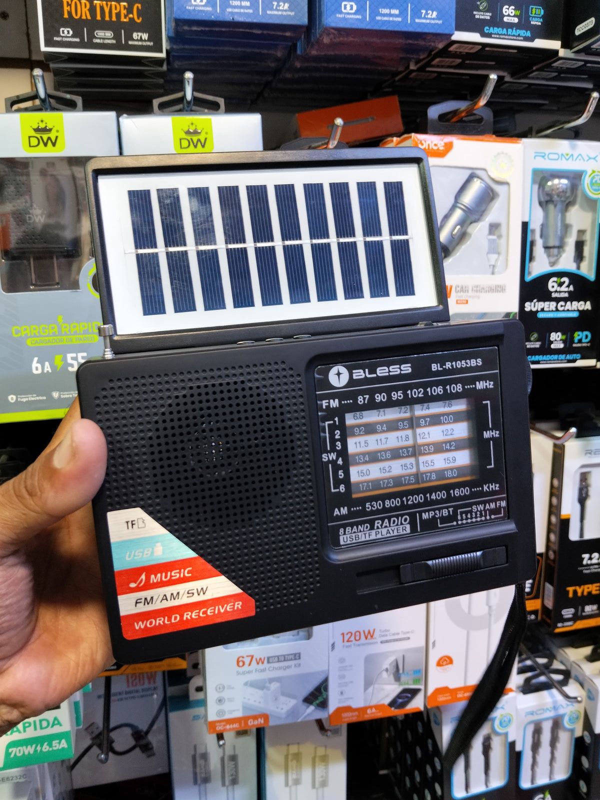 Radio FM/Am solar a pilas Cod:3073 driver :02