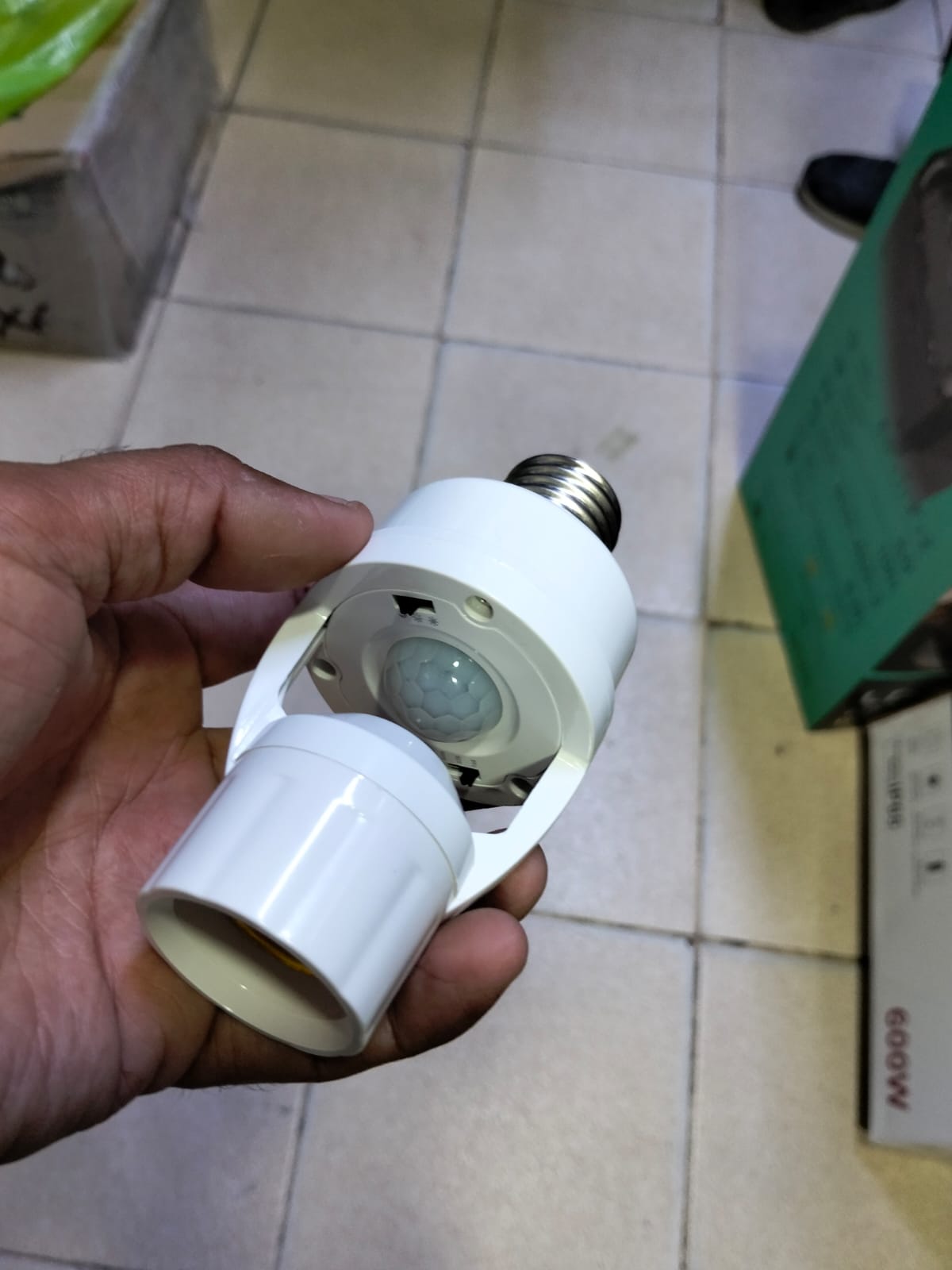 Socket con sensor de movimiento Cod:1467 driver :02