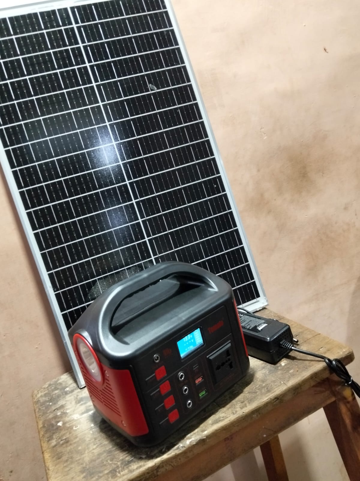 kit solar 300W con panel solar Cod:1450 driver:01
