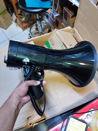 Megafono 70W  Cod:5083 driver:02