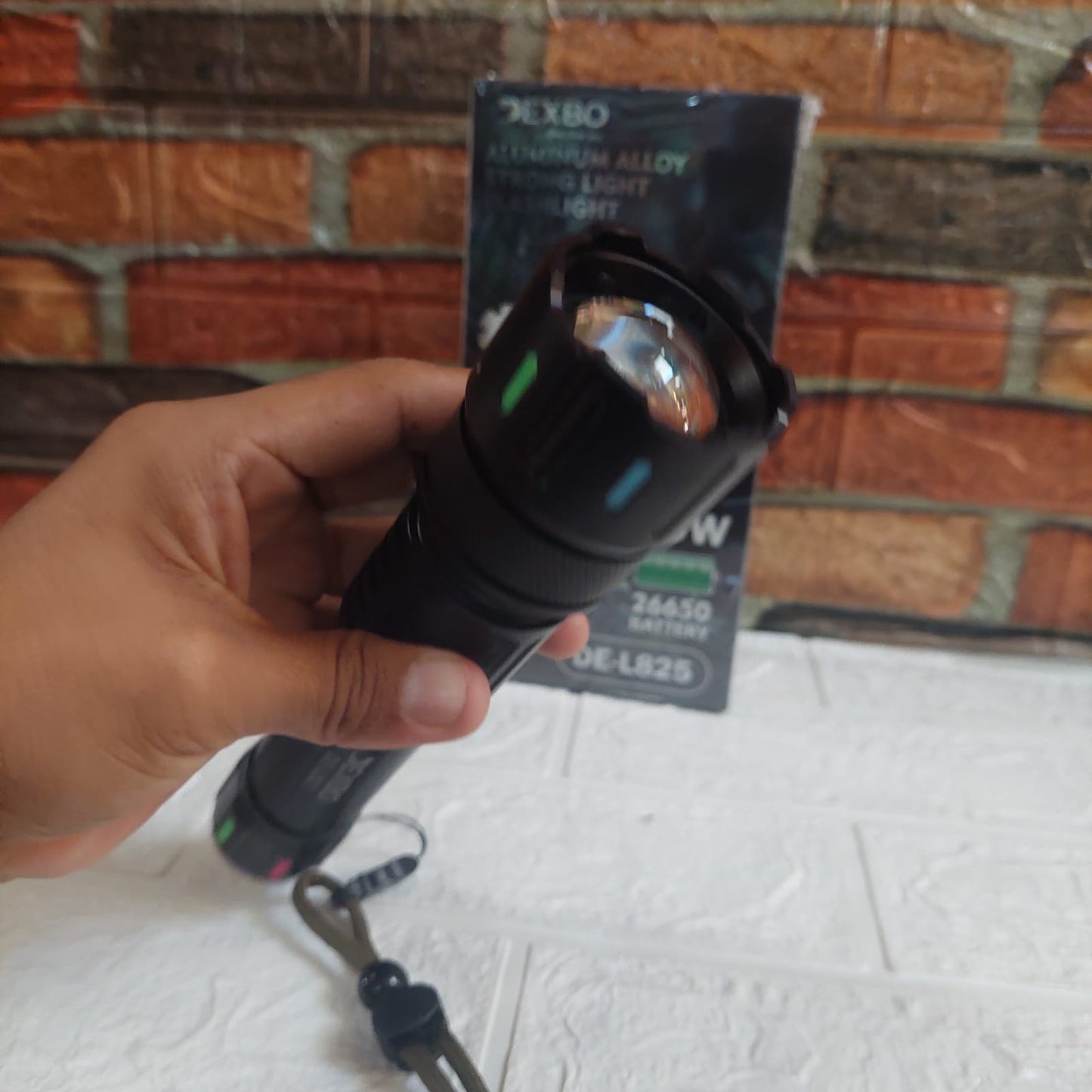 linterna recargable largo alcance  60W Cod:5004 Driver 03