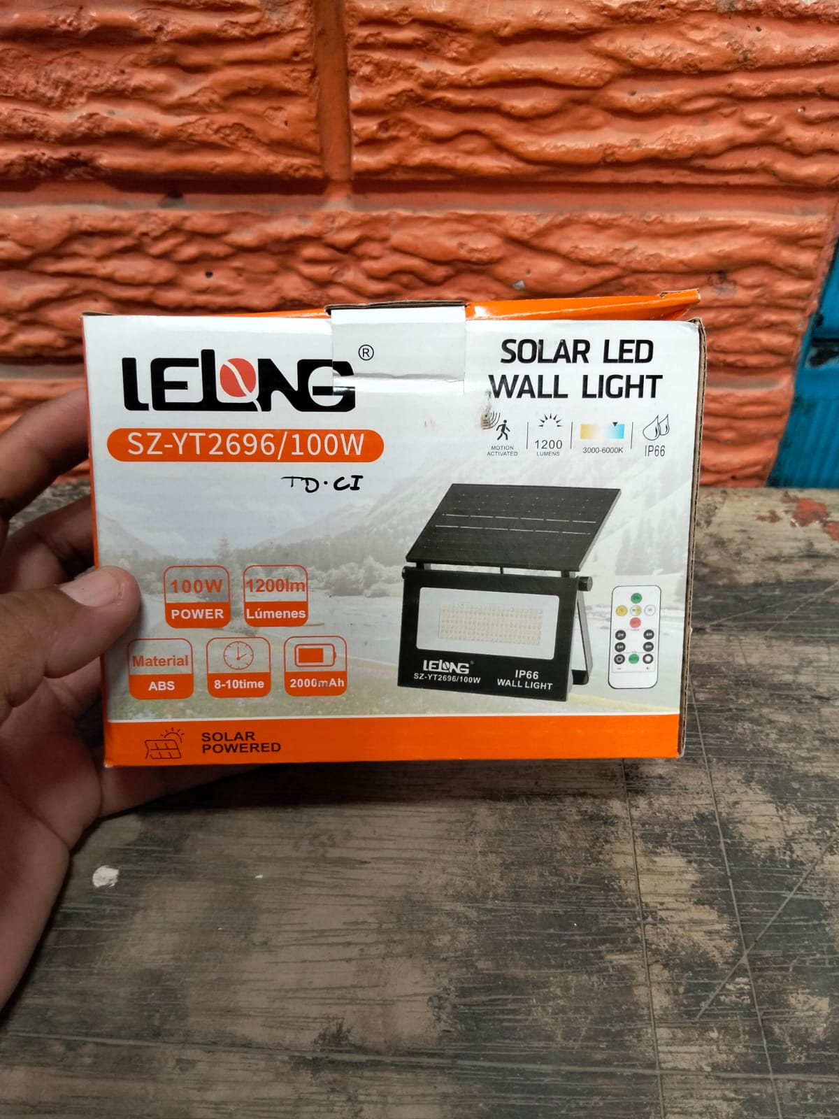 Reflector con panel solar cod-1569 driver :01