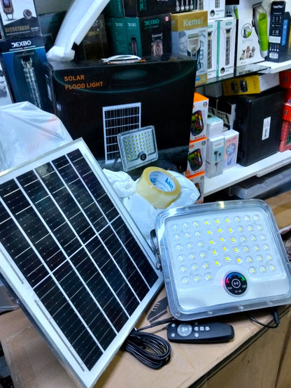 Reflector led  con panel solar 300W cod:1253 driver :02