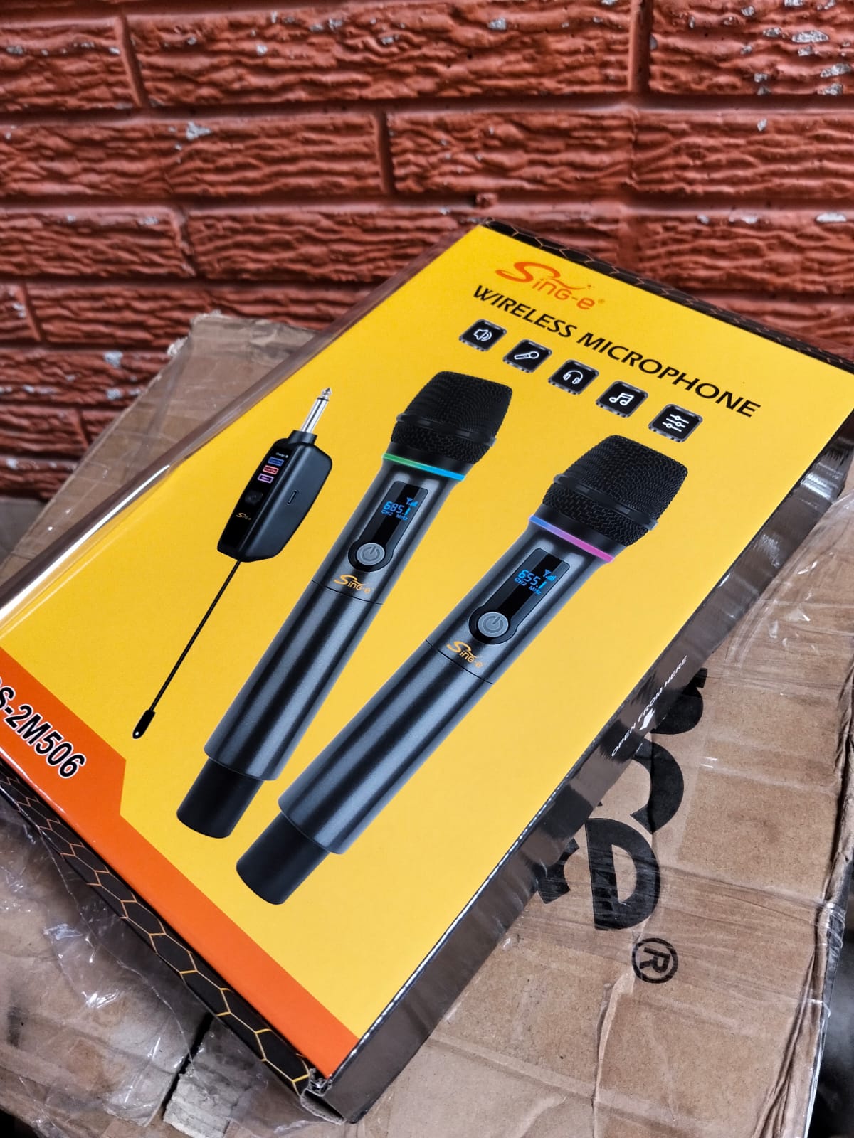microfono inalambrico pack x 2 Cod:1605 driver :03