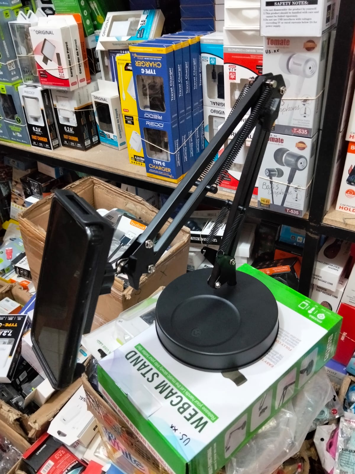 soporte de celular  flexible  con base Cod:1332 driver:01