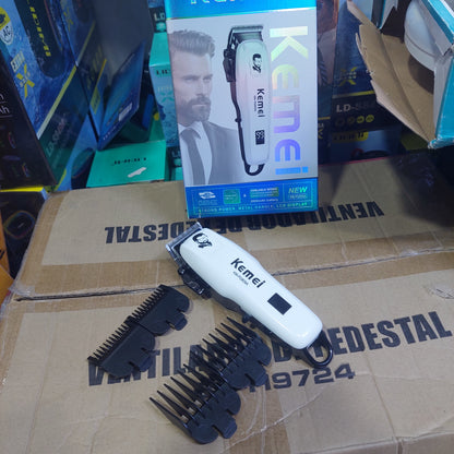 Maquina inalambrica para cortar cabello Cod:1168 driver :02