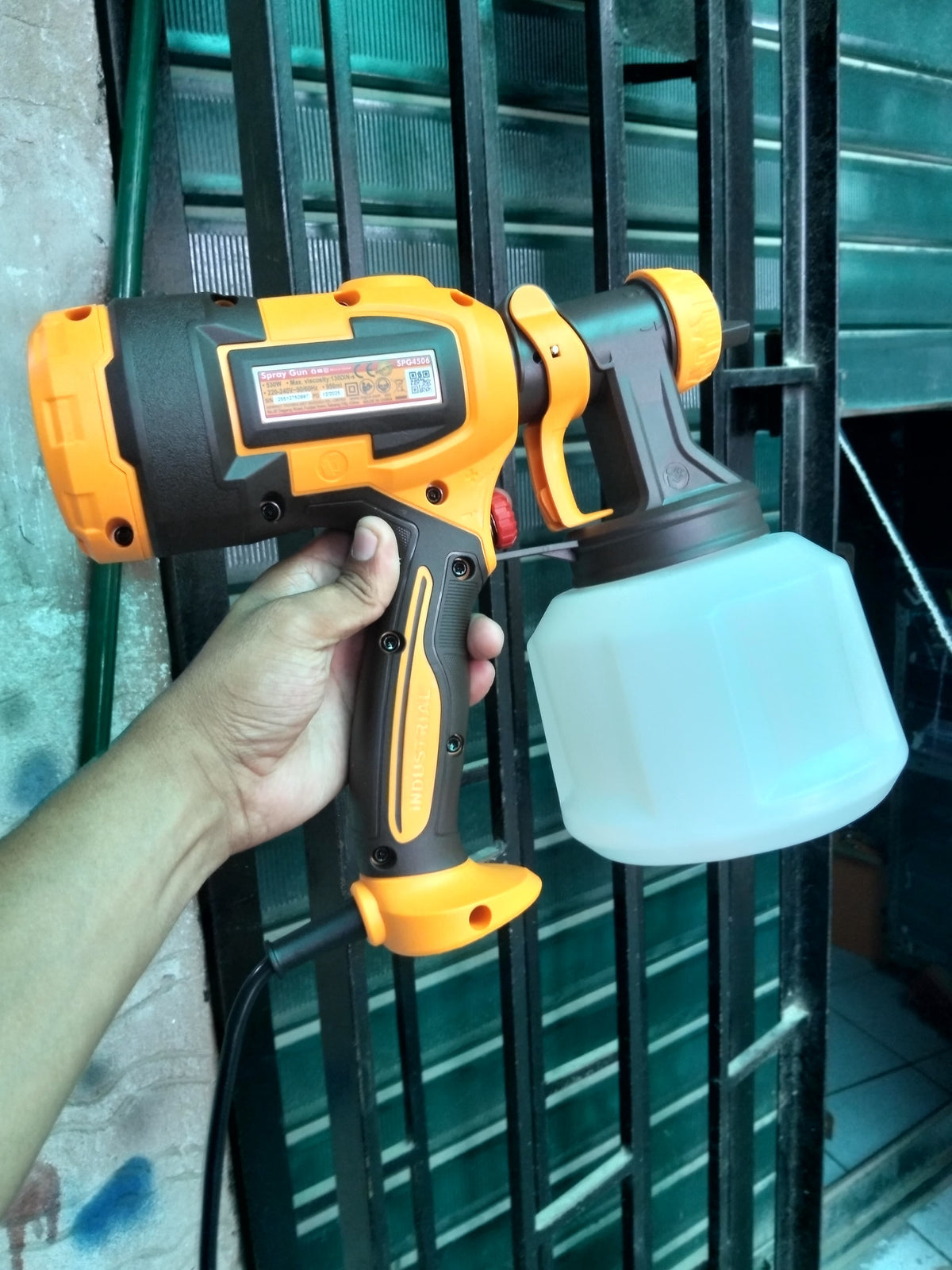 Pulverizador profesional para pintar Cod:3053 driver :04