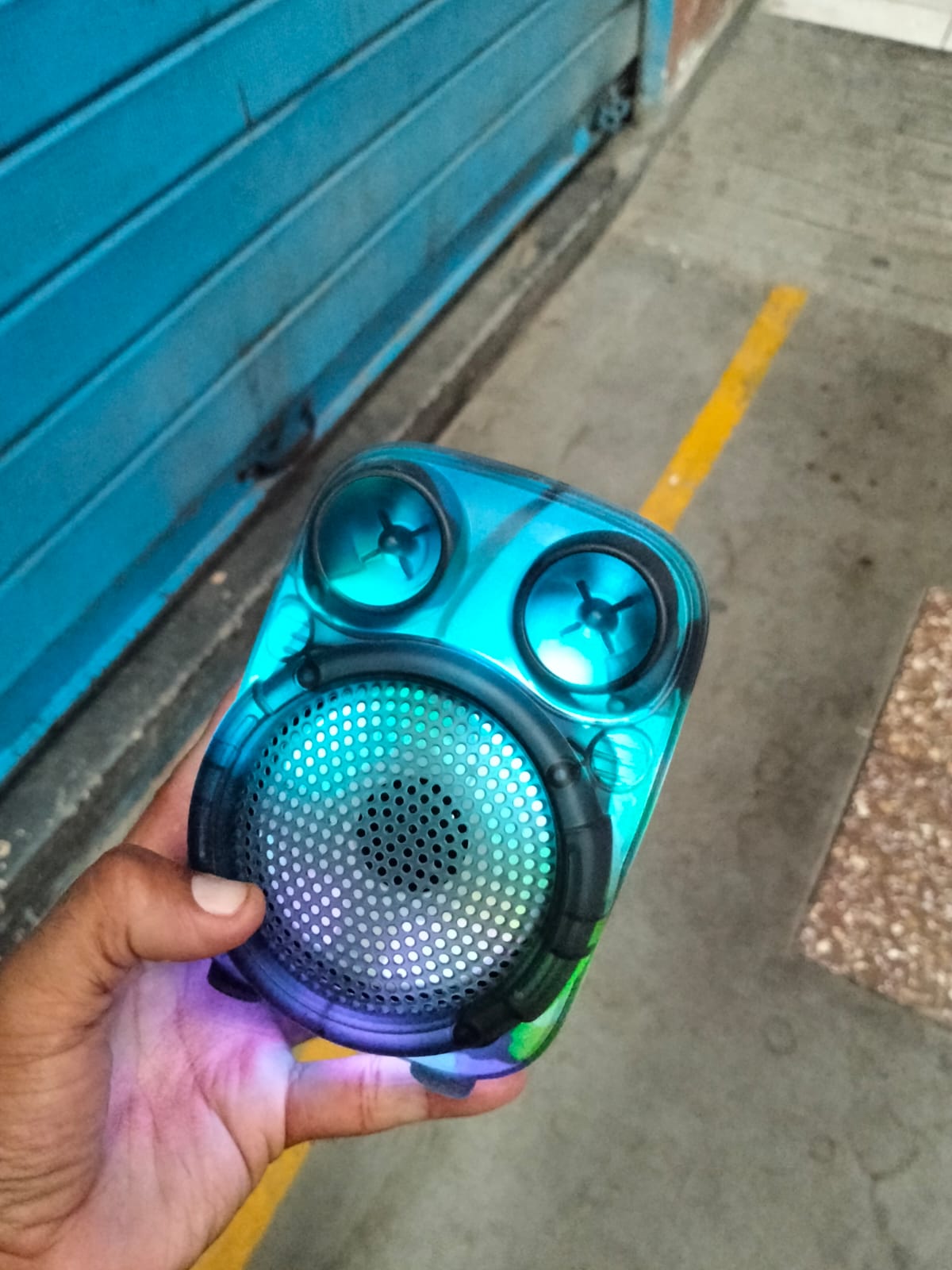 parlante Bluetooth 3" Cod:1537 driver:01