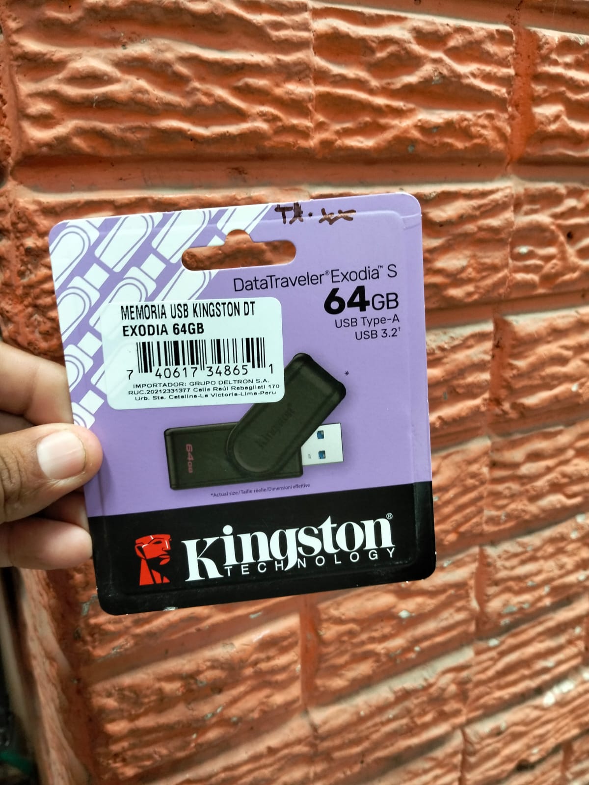 Memoria USB 64GB Kinstong  Cod:1437 driver :01