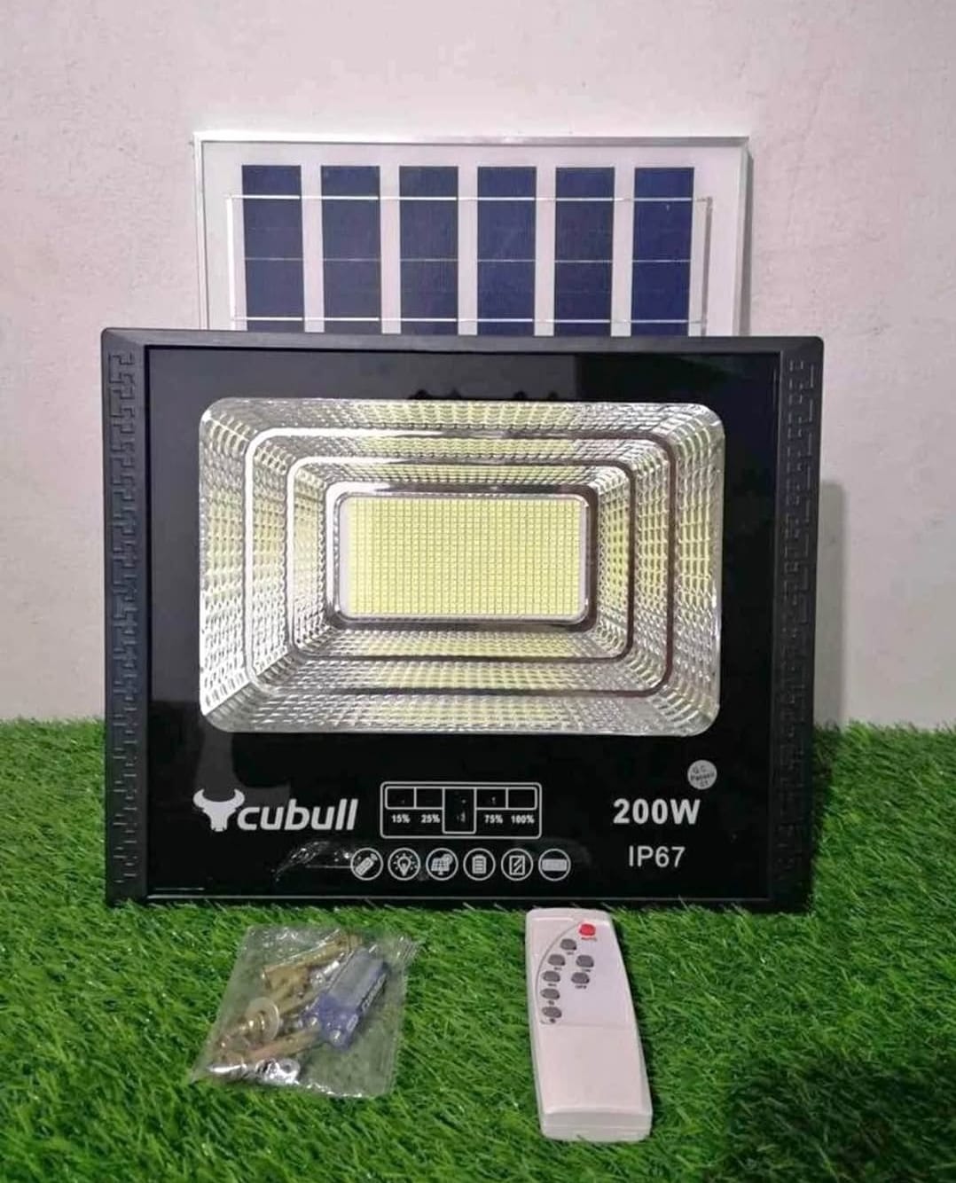 Reflector led 200W con panel  solar Cod:6056 driver :01