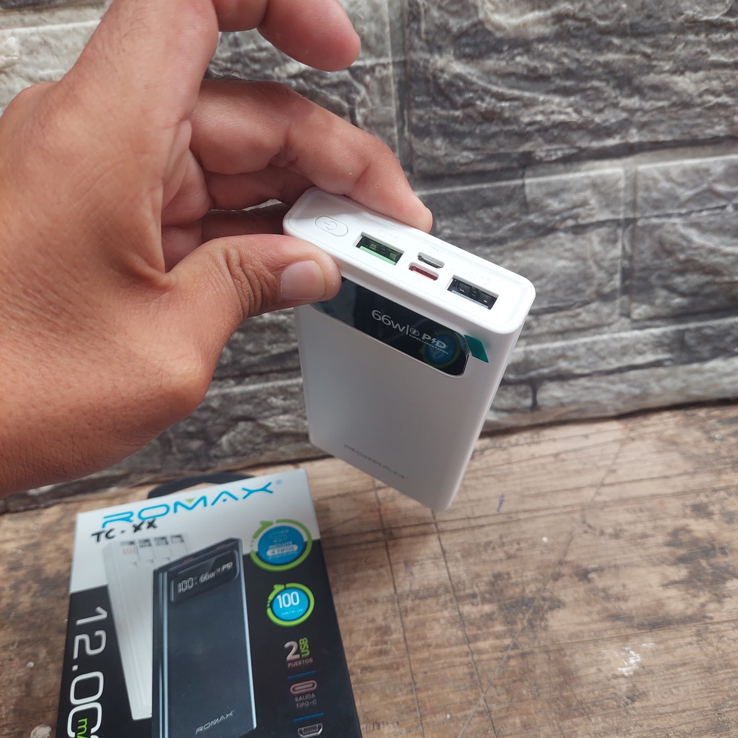 bateria portatil 12000mah Cod:3195 Driver:01