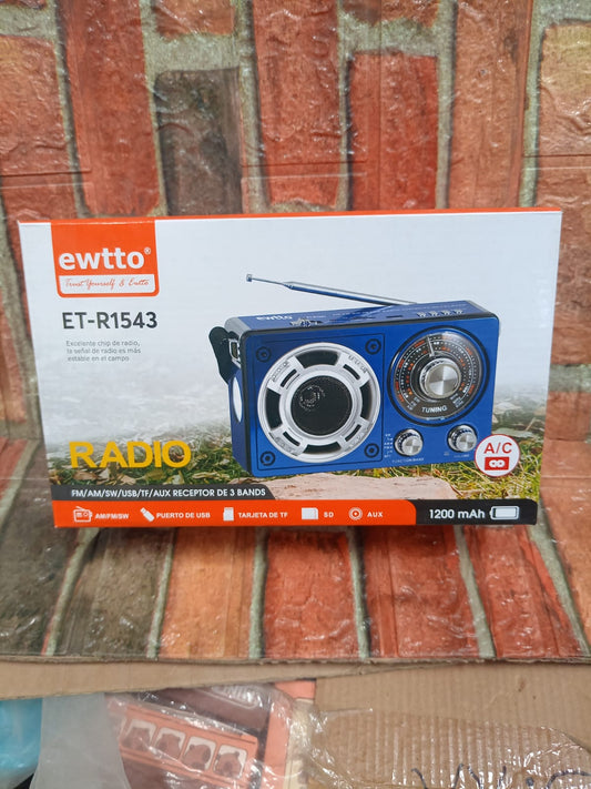 Radio Fm/ Am recargable  y a pilas  Cod:1330