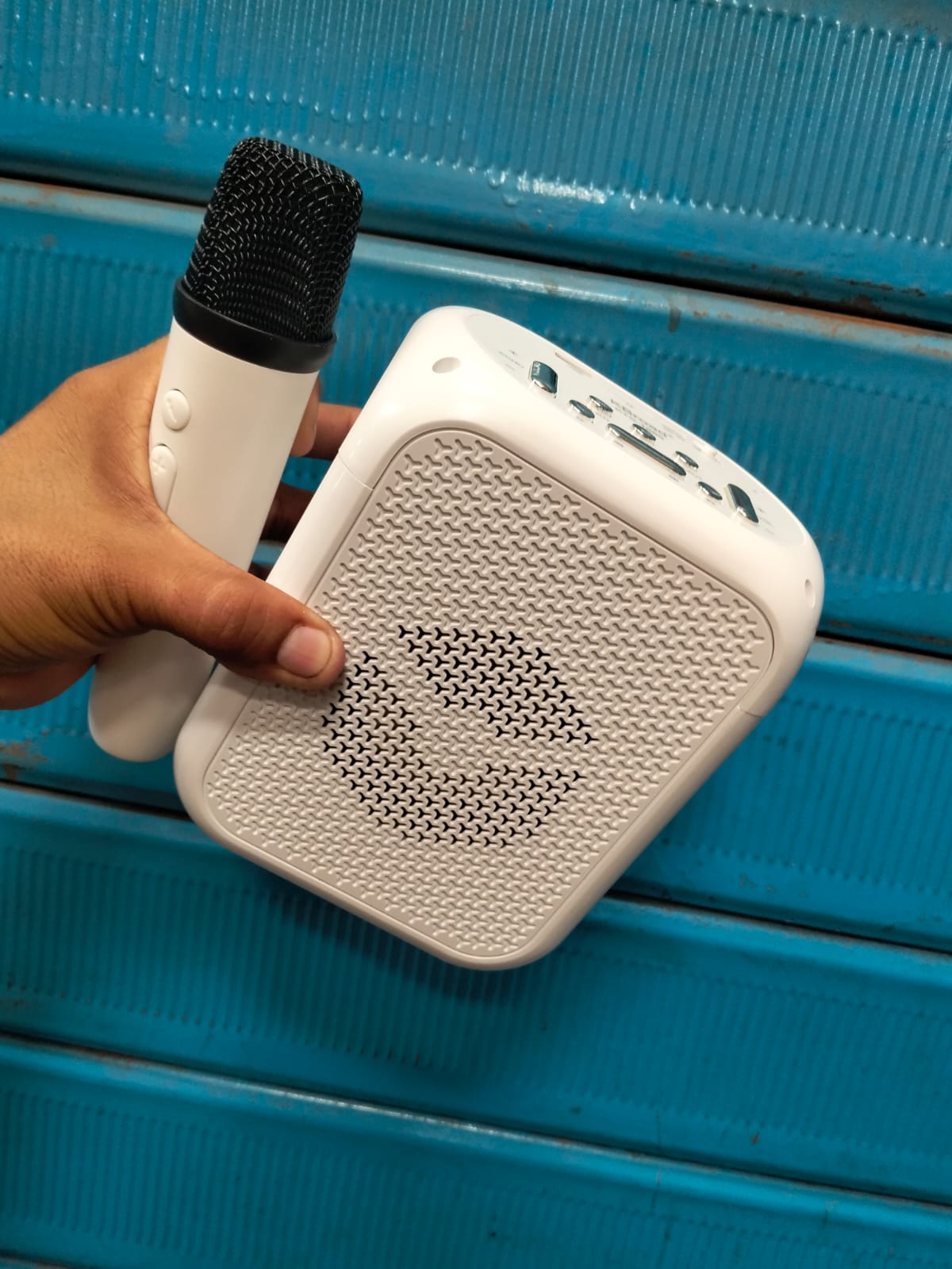 parlante Bluetooth karaoke con microfono inalambrico Cod:1365 driver:01