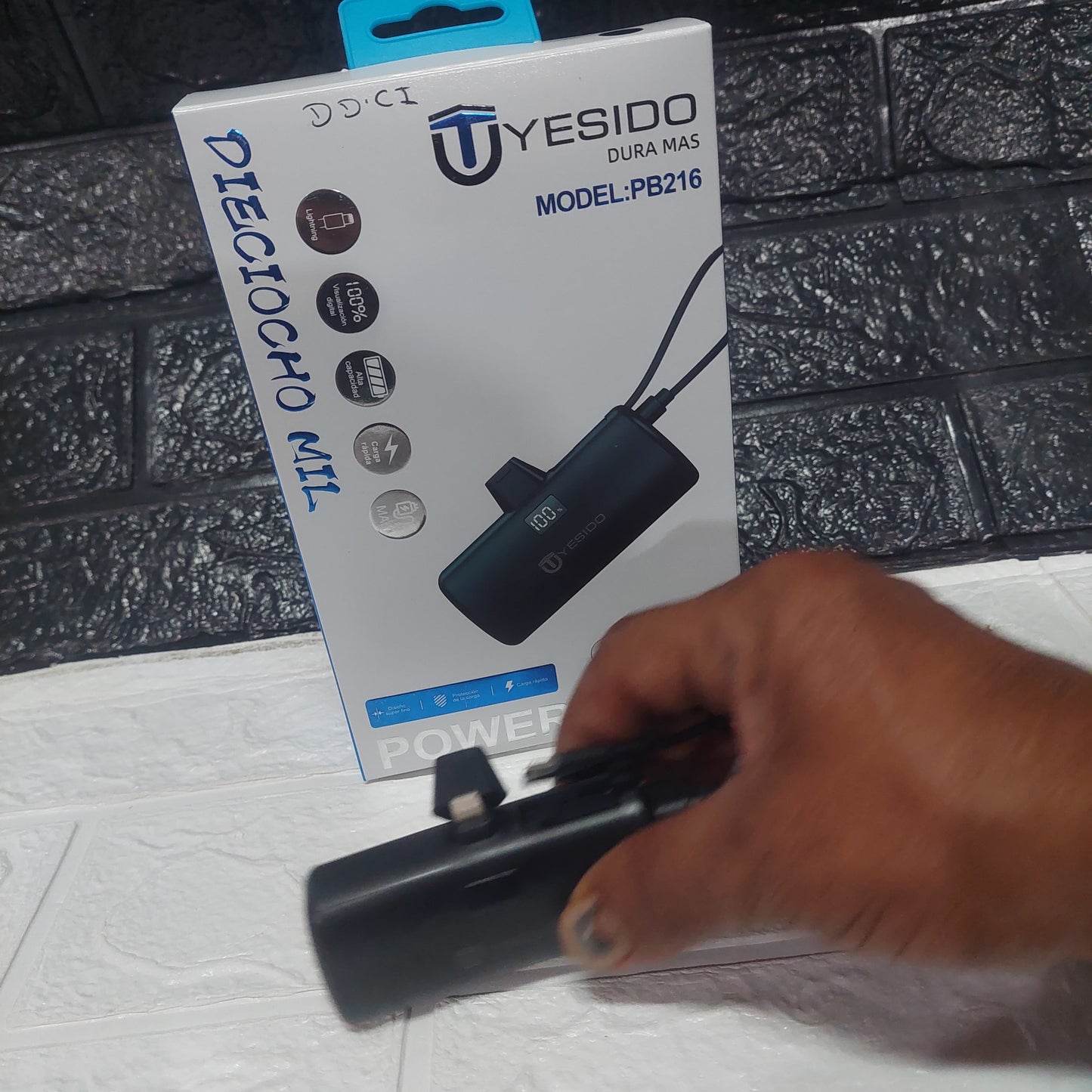 Bateria portatil solar 18000mah Cod:5098 driver:01