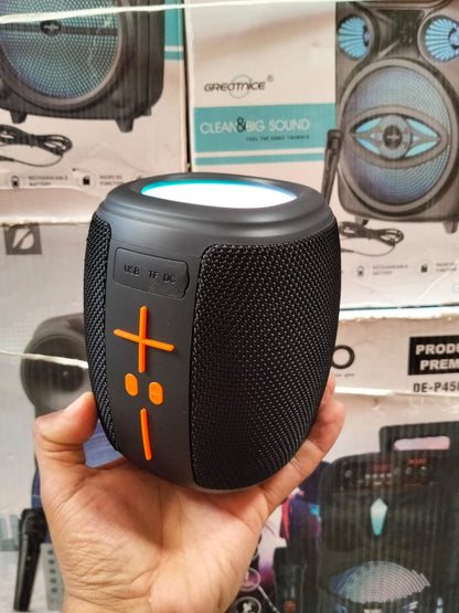 parlante Bluetooth 5W 10 cm x 11 cm Cod:1465 driver :03