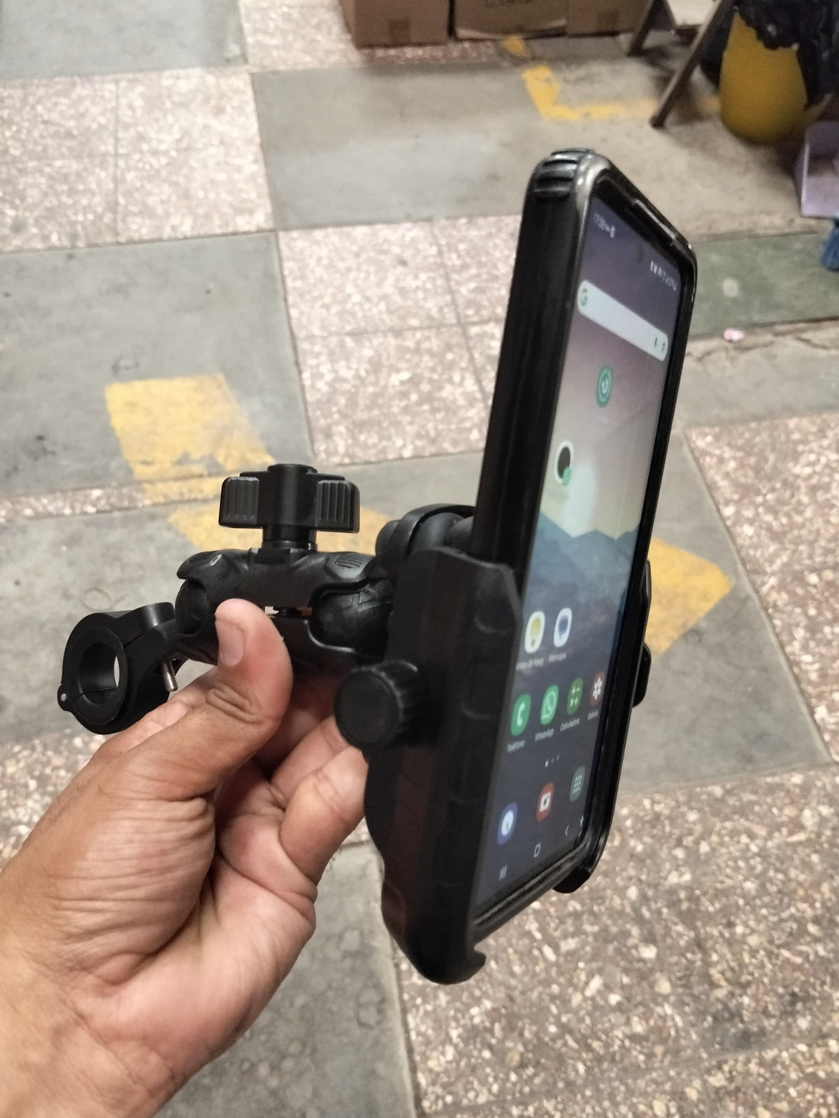 Soporte de celular con antivibración para moto Cod:3056 driver :01