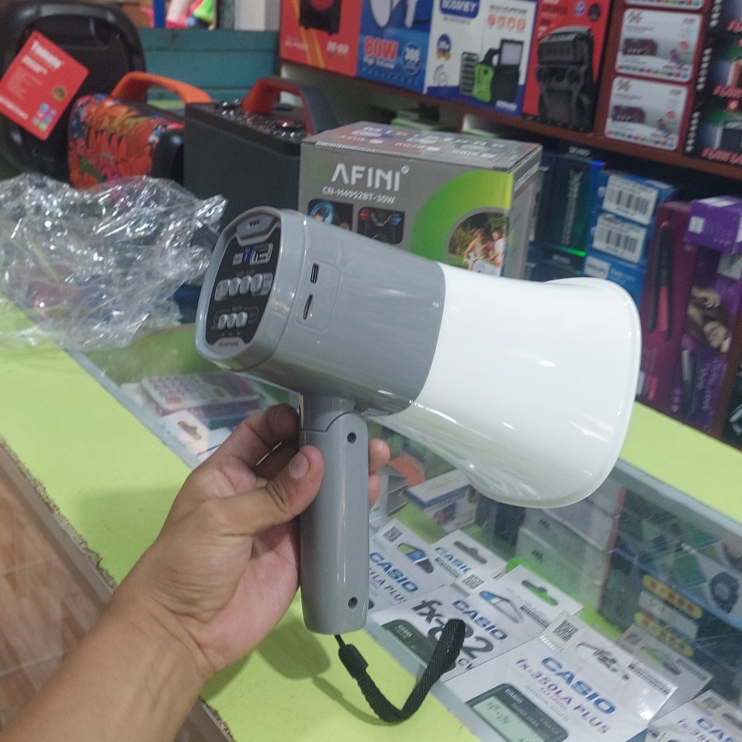 Megafono 30W  Cod:4408 Driver :05