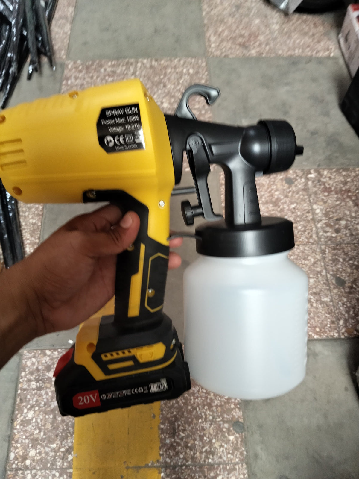 pulverizador para pintar 2 baterías Cod:3076 driver:01