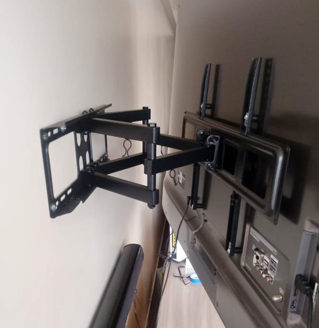 Rack Giratorio  Doble brazo 32"-70" Cod:6067 driver :05