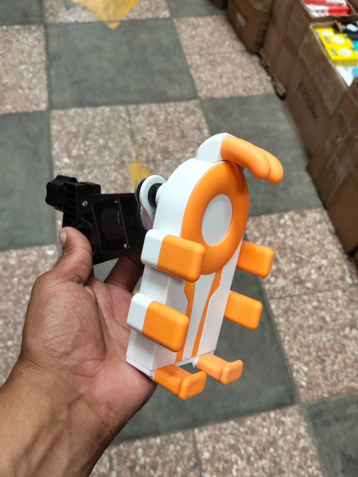 soporte de celular 8 garras para timon de moto Cod:1201 driver :01